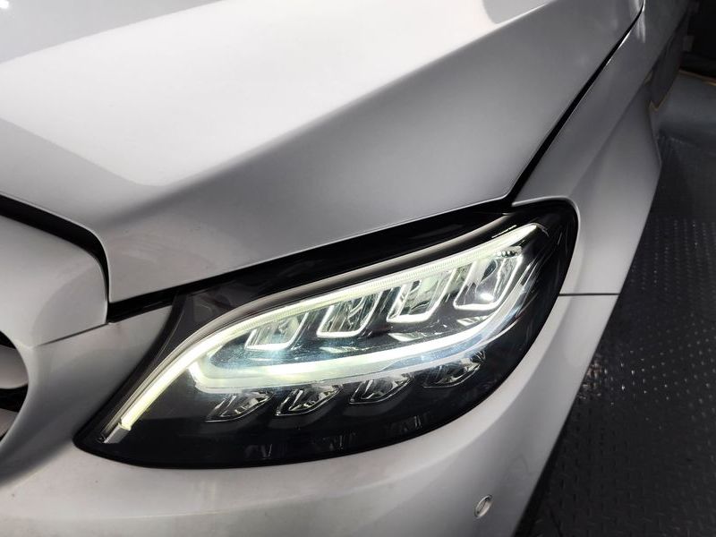 2019 Mercedes-Benz C-Class C200 photo 22