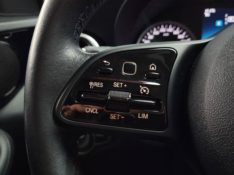 2019 Mercedes-Benz C-Class C200 photo 30