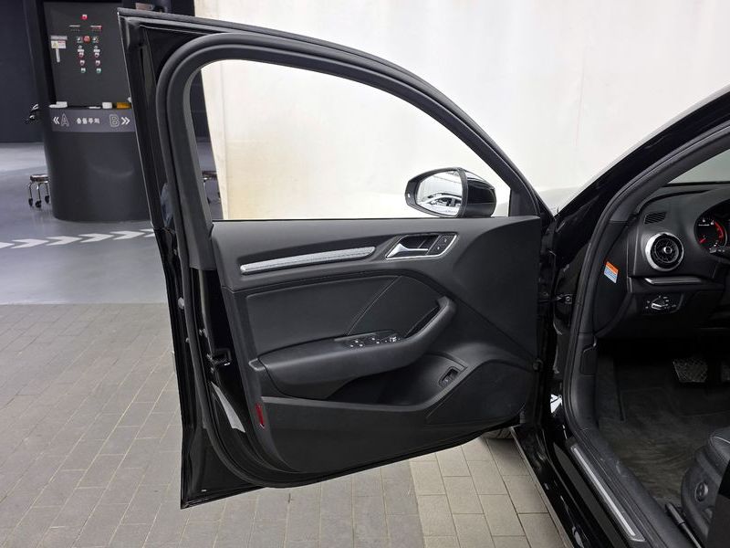 2018 Audi A3 40 TFSI 8V photo 24