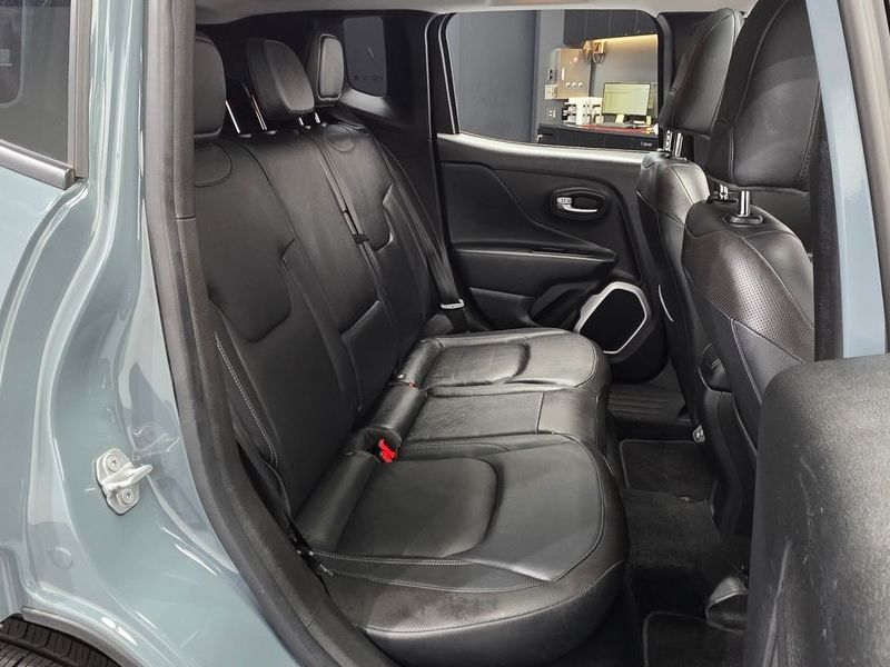 2018 Jeep Renegade 2.4 Longitude High photo 12