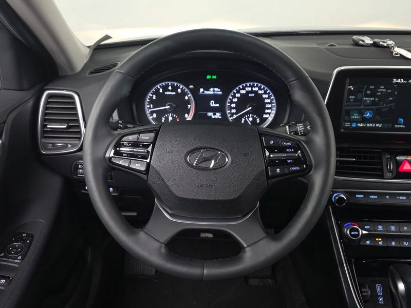 2018 Hyundai Grandeur 2.4 Premium photo 14