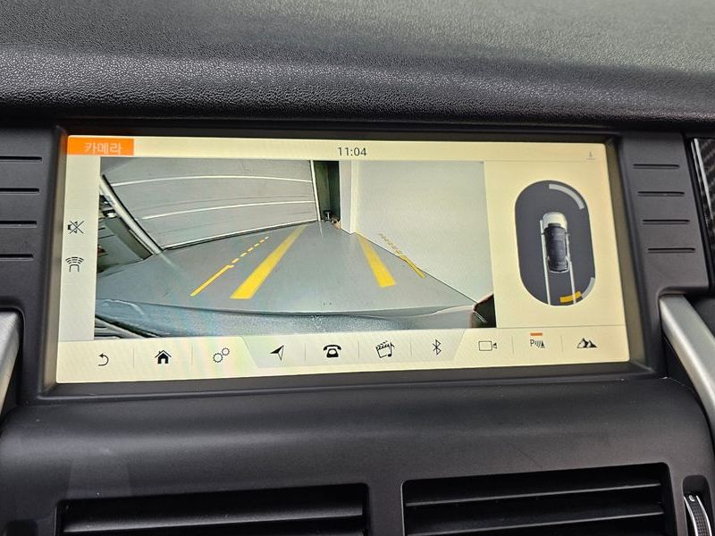 2018 Land Rover Discovery Sport 2.0 TD4 SE photo 15