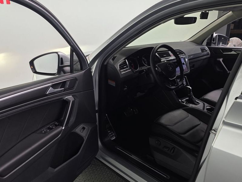 2018 Volkswagen Tiguan 2.0 TDI Premium photo 11