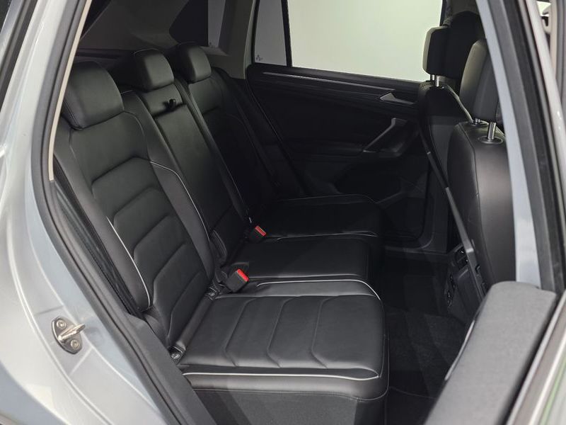 2018 Volkswagen Tiguan 2.0 TDI Premium photo 12