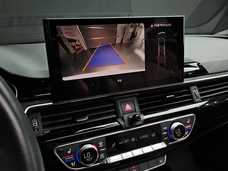 2021 Audi A5 40 TDI Quattro Premium Sportback photo 16