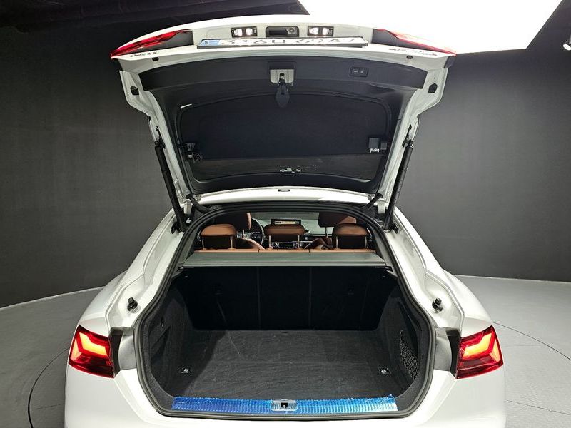 2021 Audi A5 40 TDI Quattro Premium Sportback photo 20
