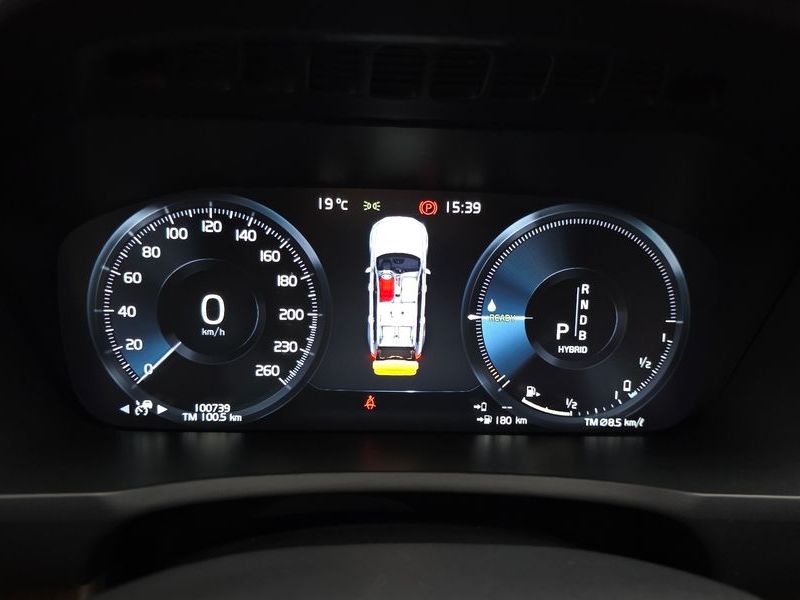 2018 Volvo XC90 T8 Inscription Hybird photo 8