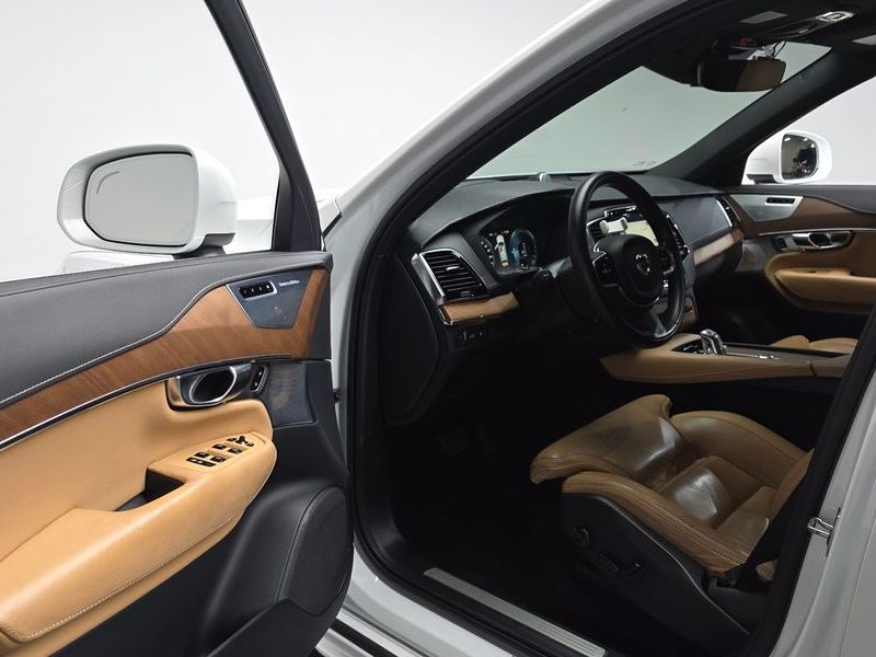 2018 Volvo XC90 T8 Inscription Hybird photo 10
