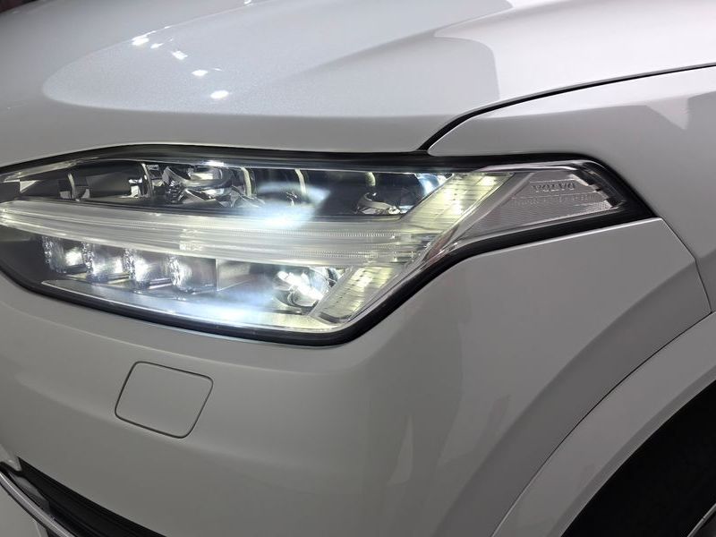 2018 Volvo XC90 T8 Inscription Hybird photo 22