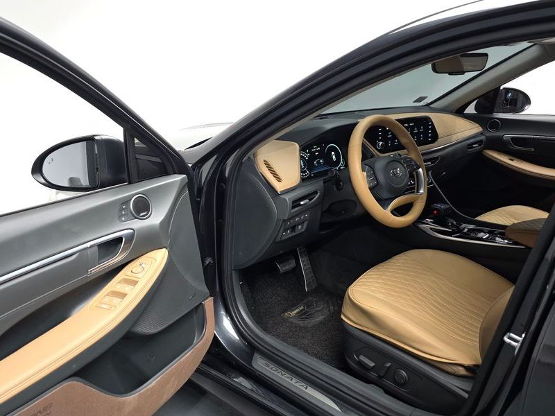 2021 Hyundai Sonata Inspiration photo 12