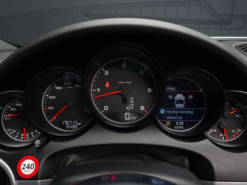 2017 Porsche Cayenne 3.0 Diesel Platium Edition 958 photo 8