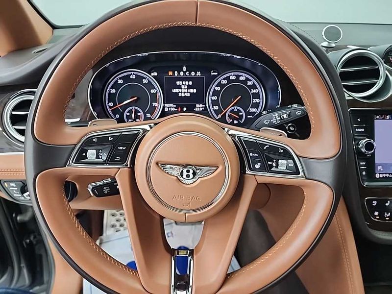 2017 Bentley Bentayga 6.0 W12 photo 10