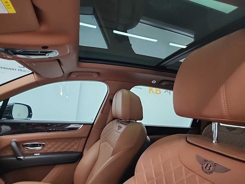 2017 Bentley Bentayga 6.0 W12 photo 16