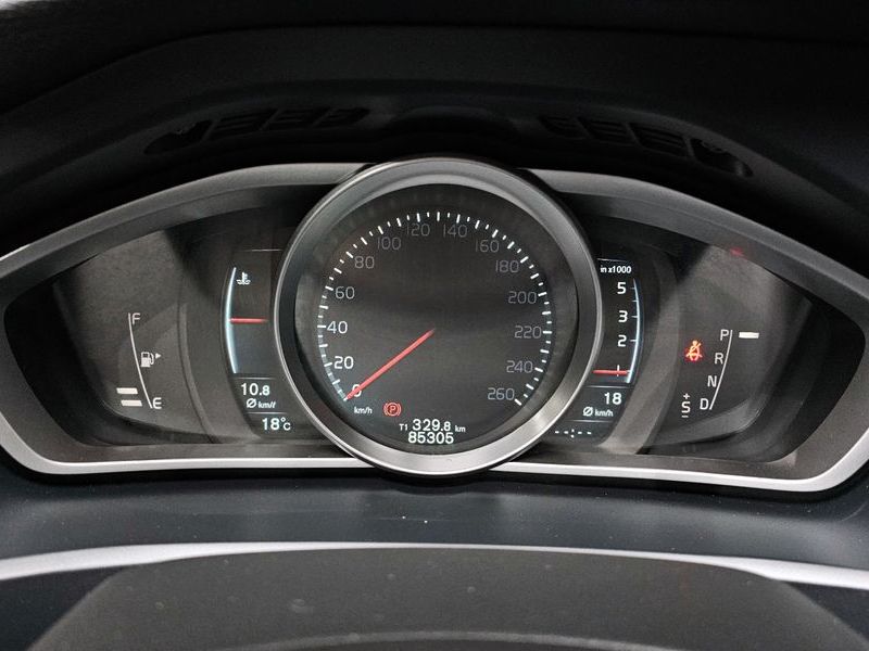 2015 Volvo V40 D2 2nd photo 8