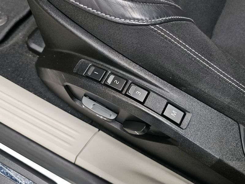 2015 Volvo V40 D2 2nd photo 17