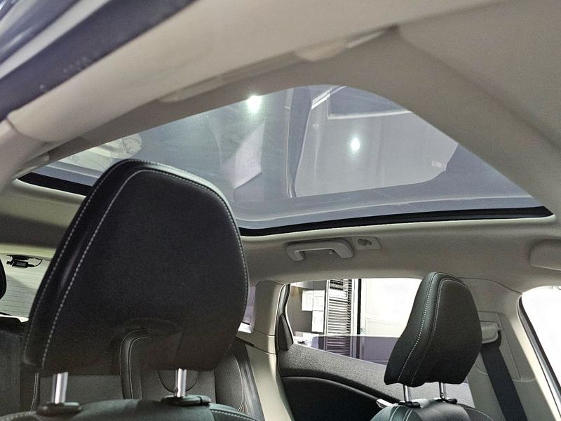 2015 Volvo V40 D2 2nd photo 19