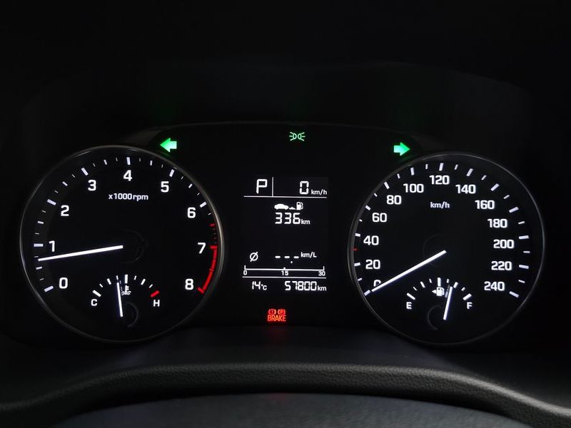 2016 Hyundai Avante 1.6 GDI Smart Special photo 8