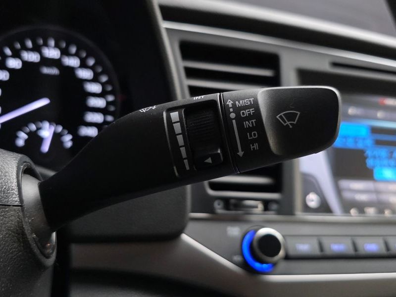 2016 Hyundai Avante 1.6 GDI Smart Special photo 30