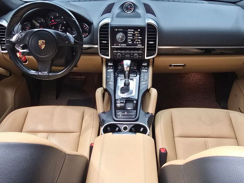 2014 Porsche Cayenne 3.0 Diesel Platium Edition 958 photo 7