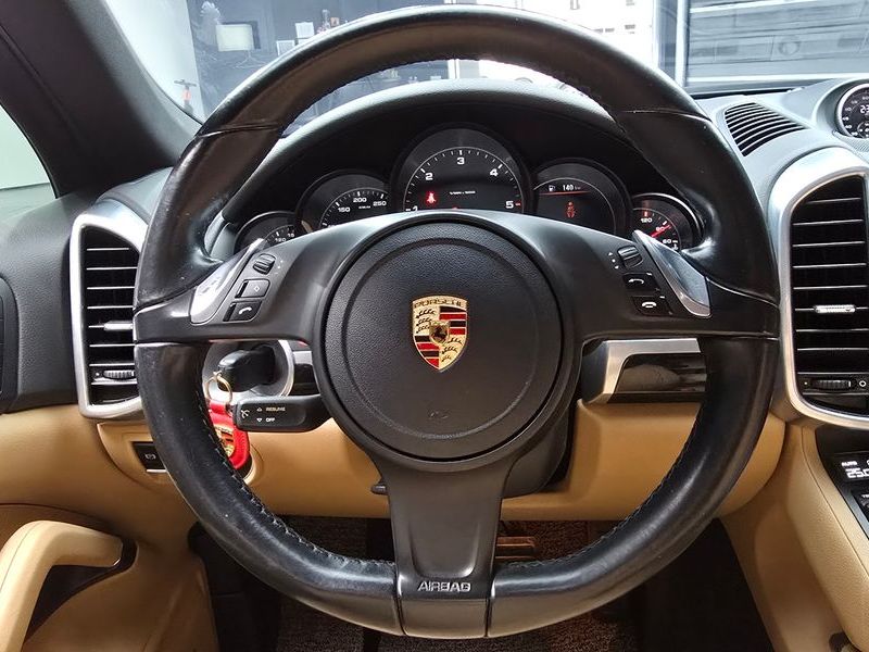 2014 Porsche Cayenne 3.0 Diesel Platium Edition 958 photo 14