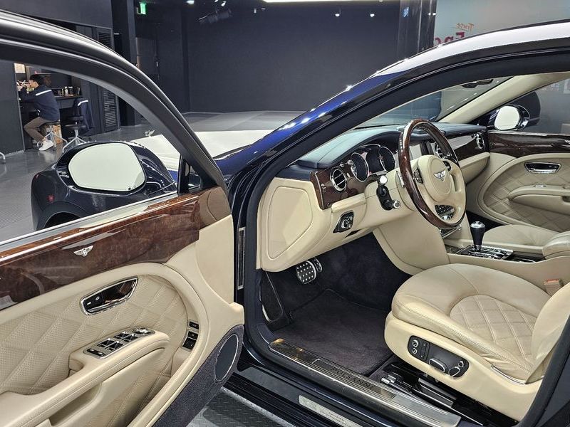 2013 Bentley 뮬산 6.8 photo 11