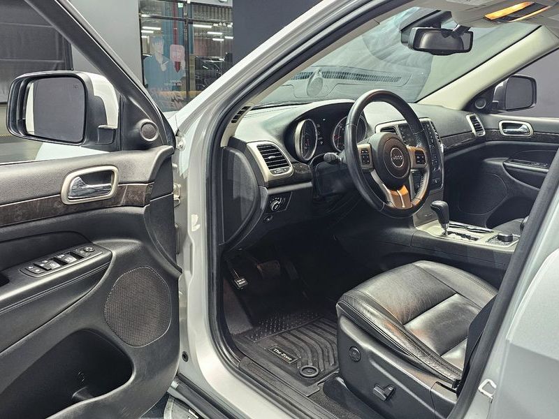 2013 Jeep Grand Cherokee 3.0 Diesel Laredo WK2 photo 11