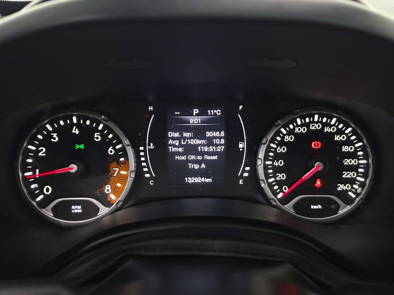 2017 Jeep Renegade 2.4 Longitude photo 8