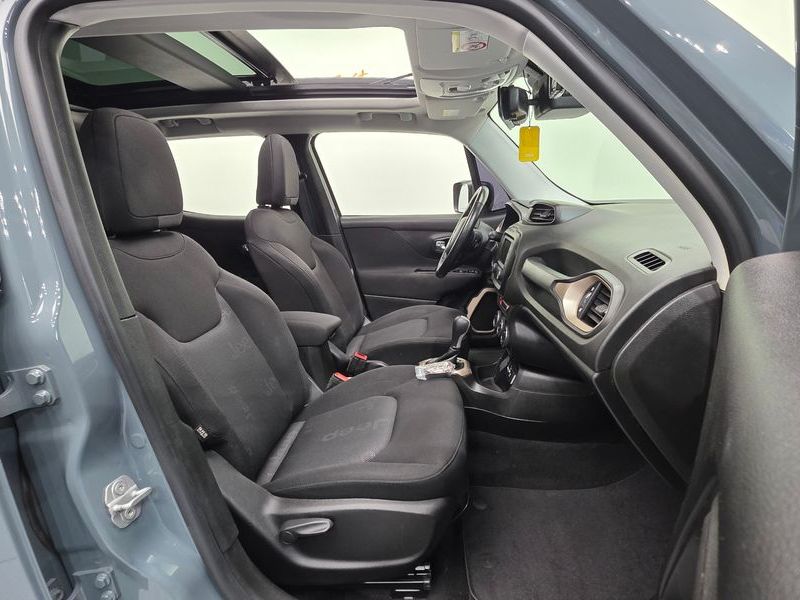 2017 Jeep Renegade 2.4 Longitude photo 10