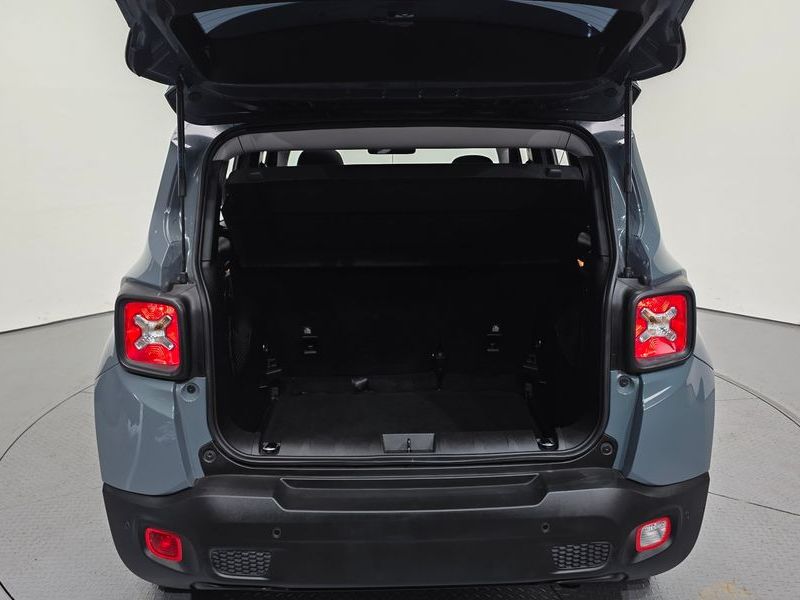 2017 Jeep Renegade 2.4 Longitude photo 20