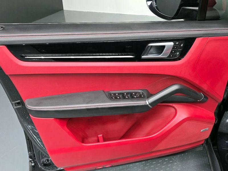 2022 Porsche Cayenne 3.0 Coupe photo 24