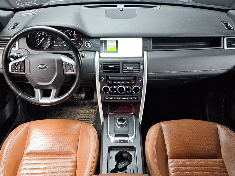 2017 Land Rover Discovery Sport 2.0 TD4 HSE Luxury photo 7