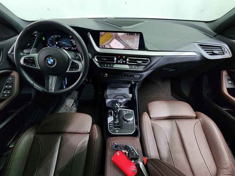 2021 BMW 1시리즈 118d M Sport photo 7