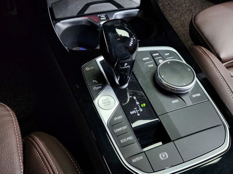 2021 BMW 1시리즈 118d M Sport photo 9