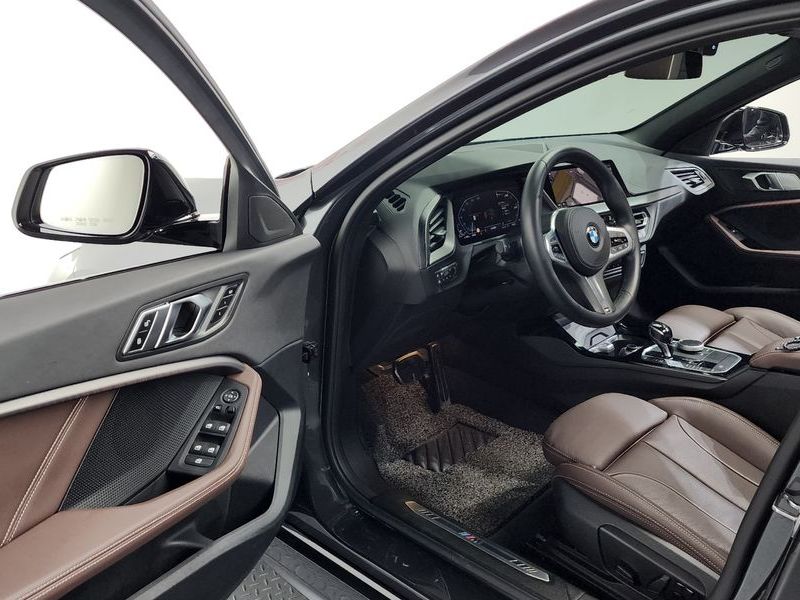 2021 BMW 1시리즈 118d M Sport photo 10