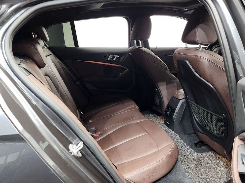 2021 BMW 1시리즈 118d M Sport photo 12