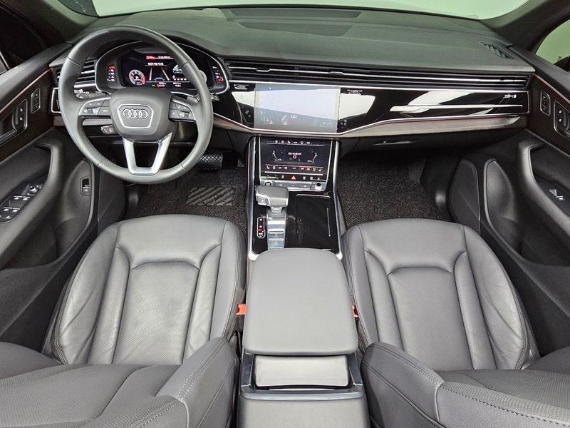 2022 Audi Q7 45 TDI Quattro Premium photo 7