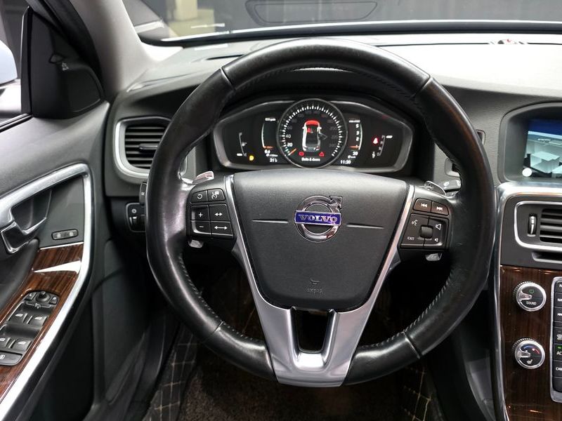 2017 Volvo S60 D4 2nd photo 13