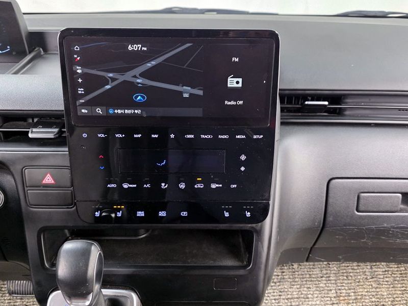 2022 Hyundai Staria L3.5 Cargo 3-Seater Modern photo 14