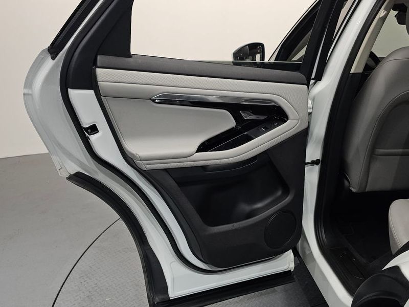 2022 Land Rover Range Rover Evoque P250 S photo 25
