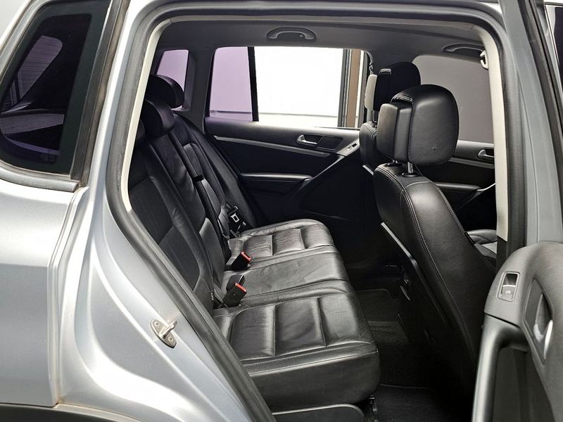 2016 Volkswagen Tiguan 2.0 TDI Comfort 5N photo 10