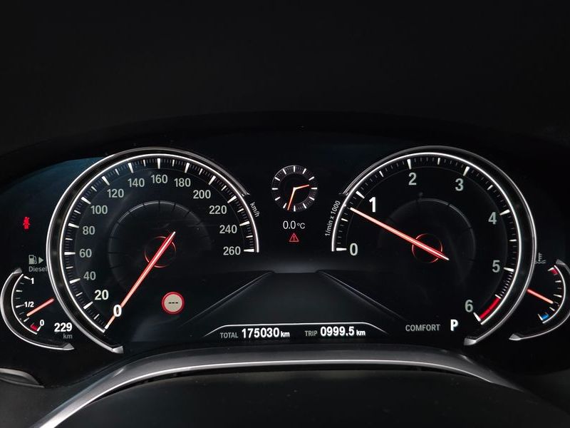 2017 BMW 7 Series 730d xDrive M Sport photo 8