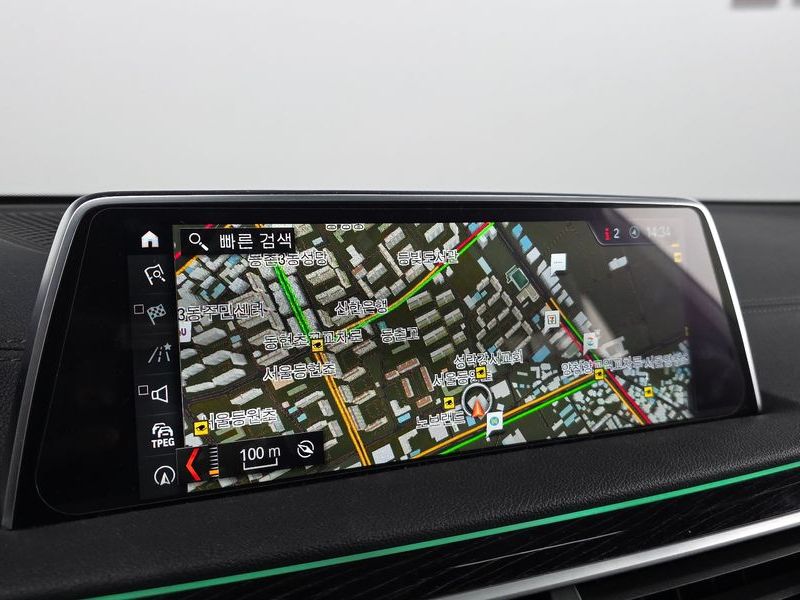 2017 BMW 7 Series 730d xDrive M Sport photo 15