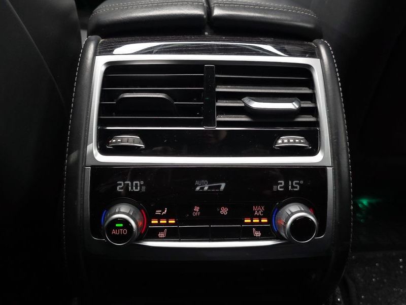 2017 BMW 7 Series 730d xDrive M Sport photo 19