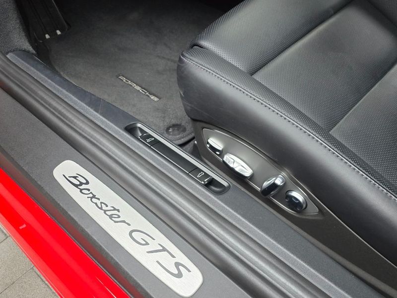 2023 Porsche 718 4.0 GTS photo 18
