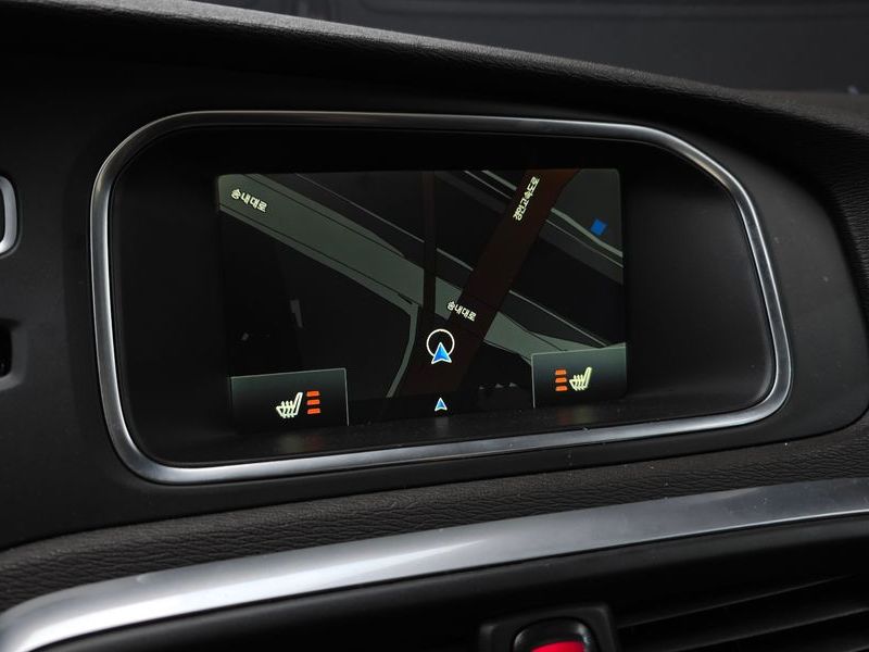 2016 Volvo V40 D2 2nd photo 17