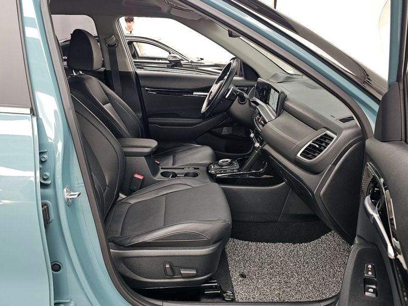 2023 Kia Seltos Gasoline 1.6 Turbo 4WD Gravity photo 11