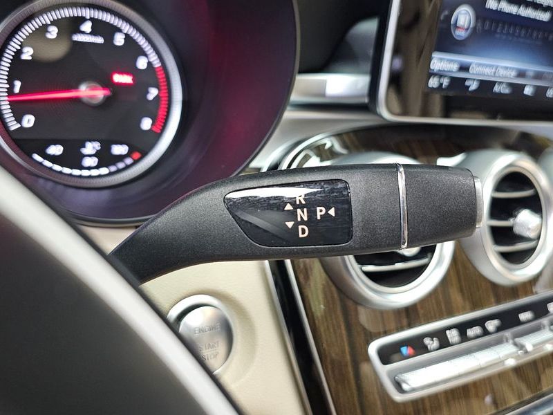 2016 Mercedes-Benz C-Class GLC300 photo 9