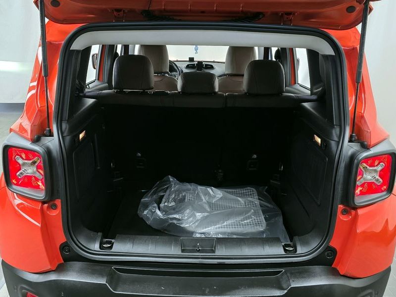 2015 Jeep Renegade 2.4 Longitude photo 20