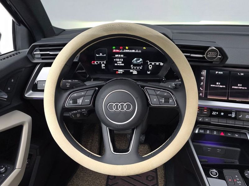 2024 Audi A3 40 TFSI Premium photo 13