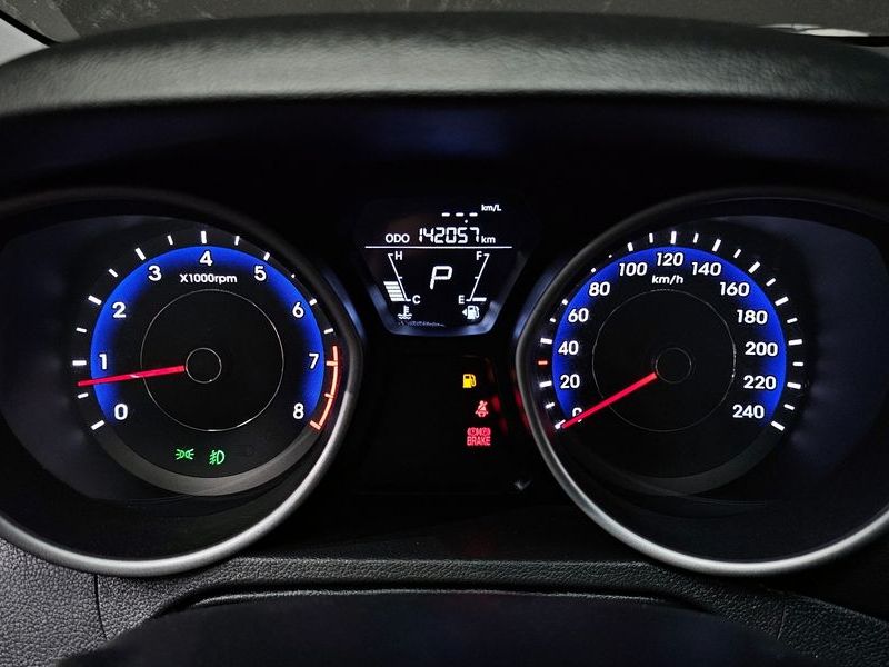 2012 Hyundai Avante M16 GDI Luxury photo 8